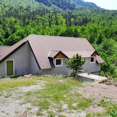 Bujtina Sherifaj Valbona Exteriör bild