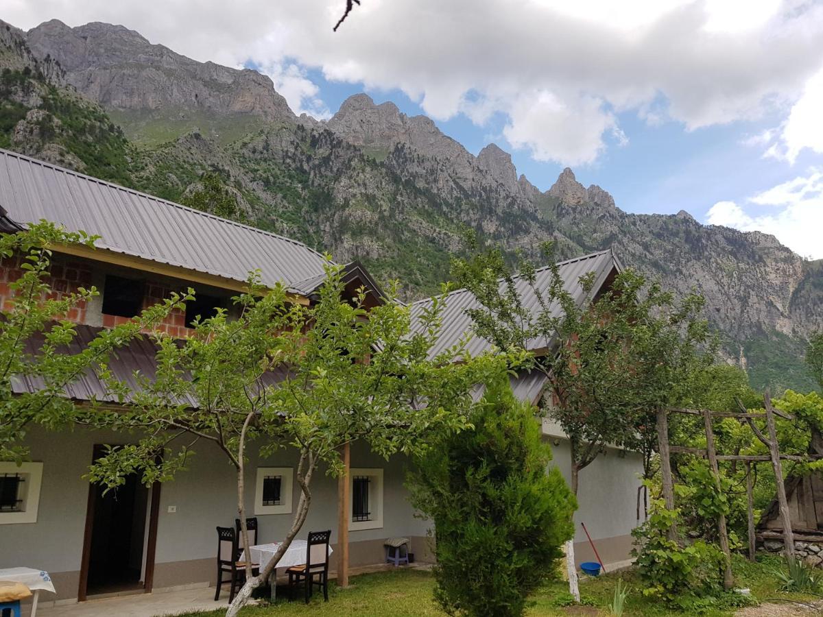 Bujtina Sherifaj Valbona Exteriör bild