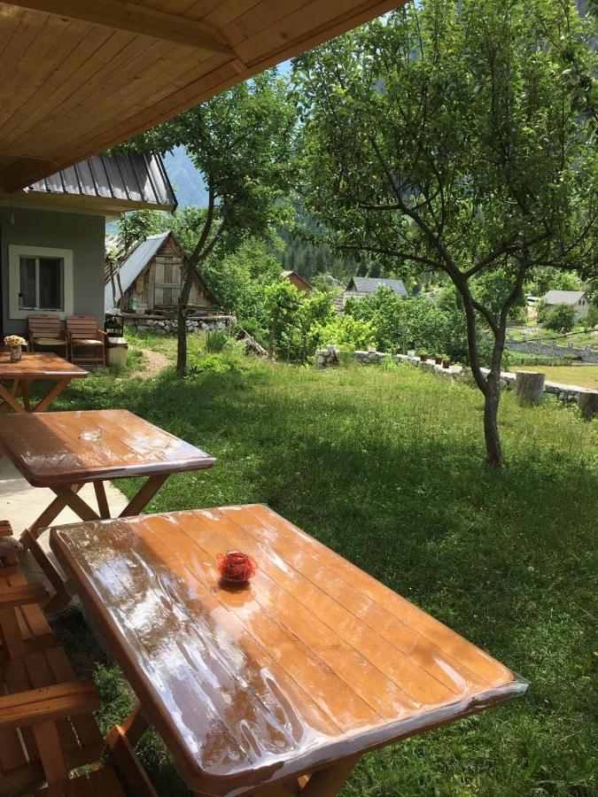 Bujtina Sherifaj Valbona Exteriör bild